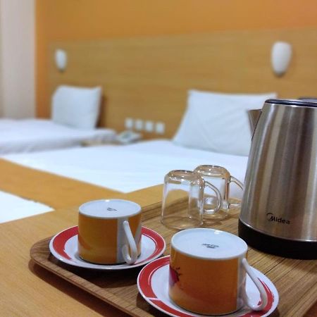 Al Salam Inn Hotel Suites Дубай Екстериор снимка