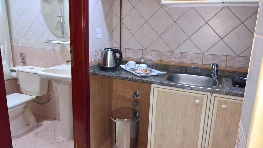 Al Salam Inn Hotel Suites Дубай Екстериор снимка