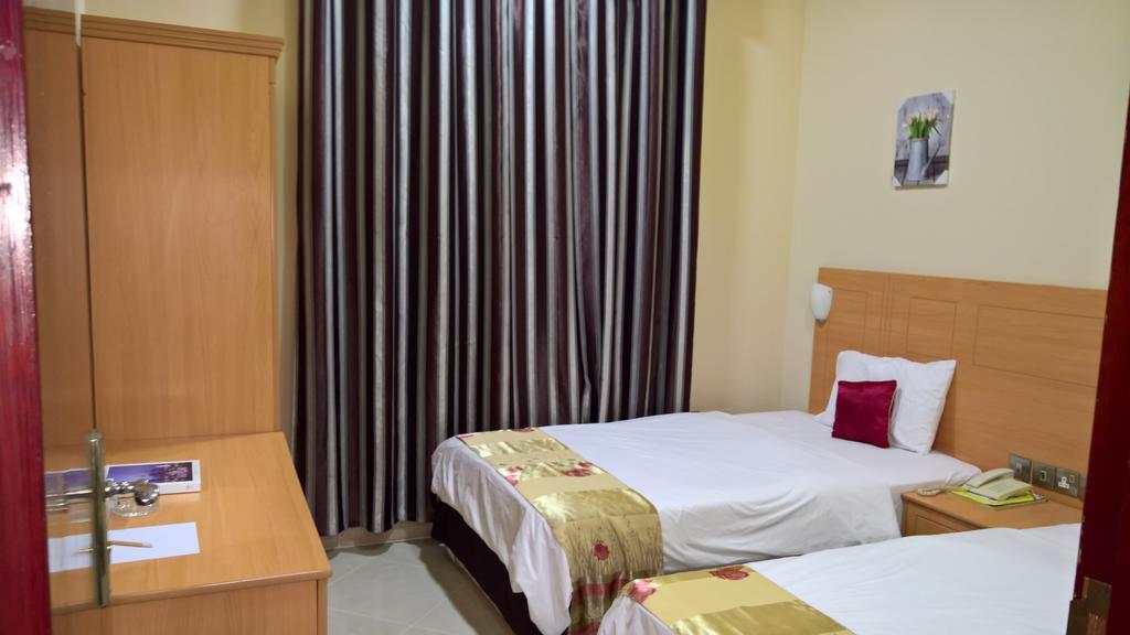 Al Salam Inn Hotel Suites Дубай Екстериор снимка