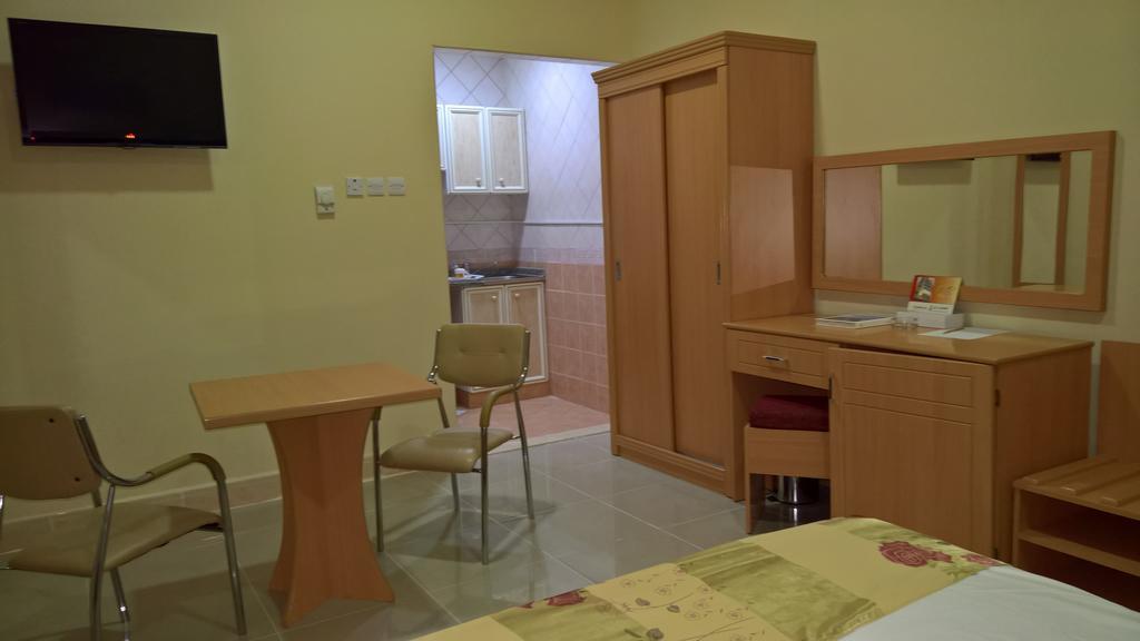Al Salam Inn Hotel Suites Дубай Екстериор снимка