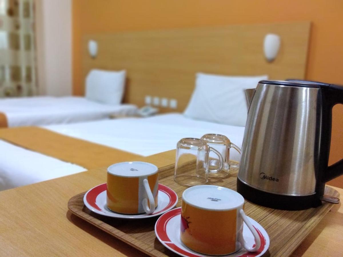 Al Salam Inn Hotel Suites Дубай Екстериор снимка