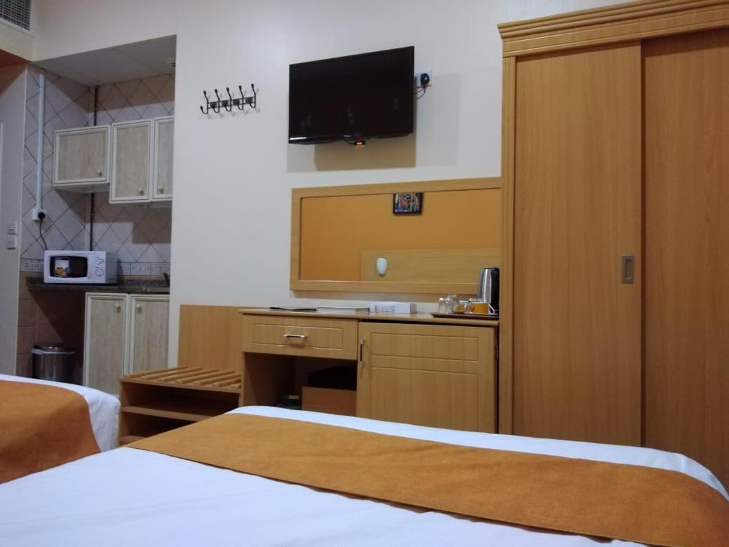Al Salam Inn Hotel Suites Дубай Екстериор снимка